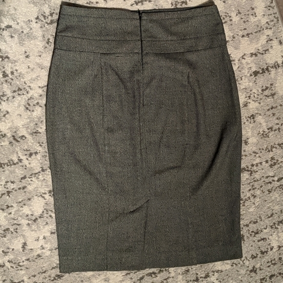 Grey Pencil Skirt - Picture 2 of 3